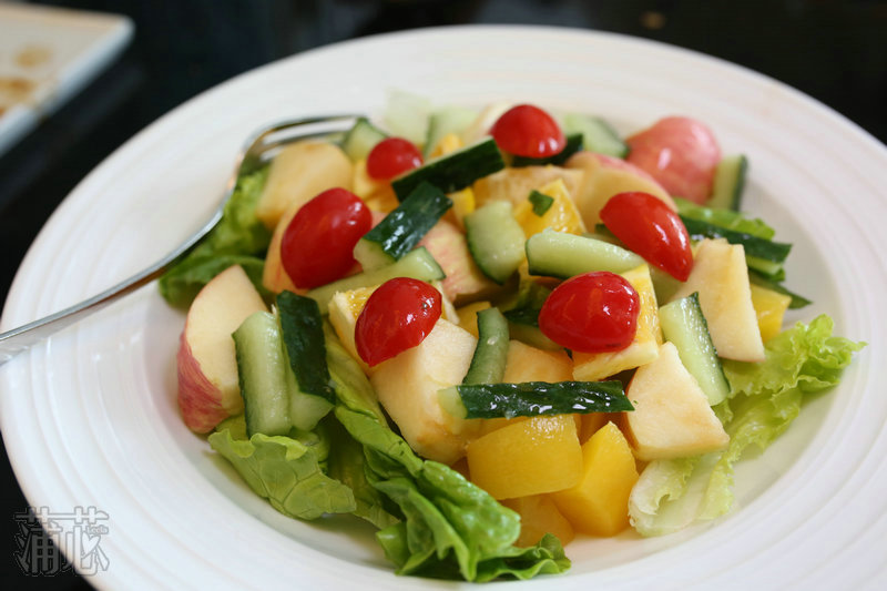 和牛油果比萨有个约会,美食大咖分享会(图9) 意式牛油果大虾比萨_必胜客海鲜至尊披萨的做法_意式香烤鸡腿排