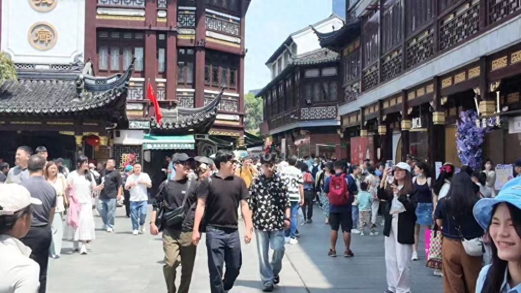 上海城隍庙游玩_上海豫园老字号美食推荐_上海豫园旅游攻略