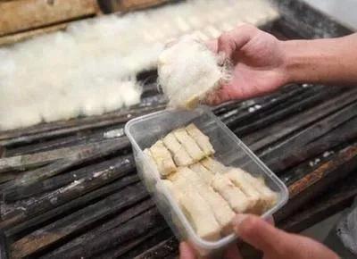 安徽南部皖南美食,其中两道菜外省估计不敢尝试(图2) 安徽徽菜_火腿炖甲鱼是哪里名菜_徽州石鸡做法