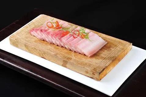 安徽南部皖南美食,其中两道菜外省估计不敢尝试(图4) 安徽徽菜_徽州石鸡做法_火腿炖甲鱼是哪里名菜