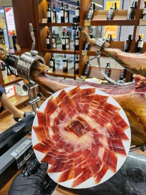 你一定吃过火腿肠,但你吃过火腿吗?(图7) 火腿炖甲鱼是哪里名菜_火腿制作工艺_中国三大火腿