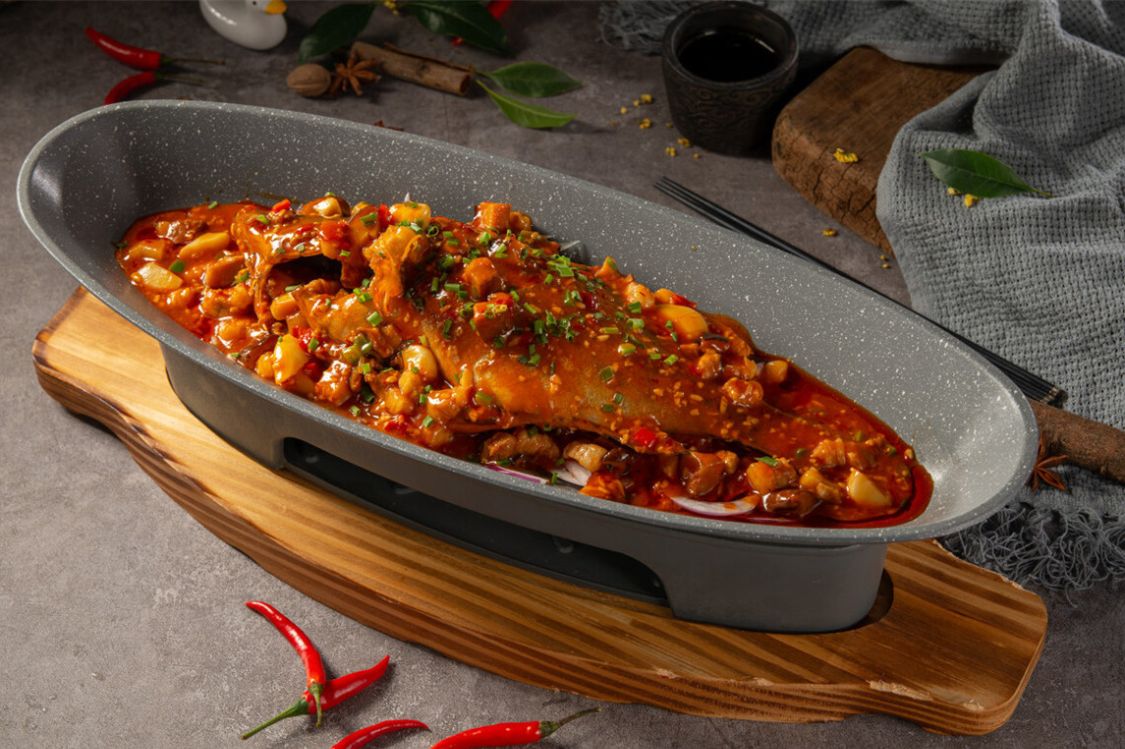 安徽“10大名菜”,你吃过几种?不愧属于八大菜系,实打实的好菜(图2) 安徽传统美食推荐_火腿炖甲鱼是哪里名菜_徽菜特色菜