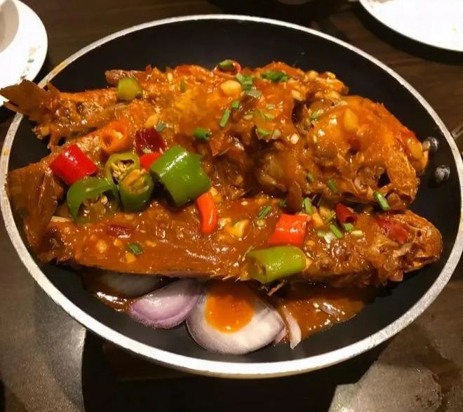 超级无敌好吃的六安美食,大家千万不要错过!(图3) 六安酱鸭 蒿子粑粑 爆炒毛鱼_安徽六安美食