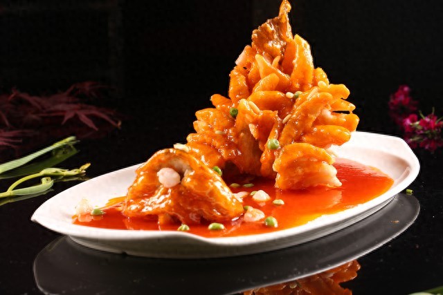 六安著名美食有哪些?六安十大代表名菜,都吃过的才是老六安人!(图1) 六安名菜推荐_霍山风干羊介绍_安徽六安美食