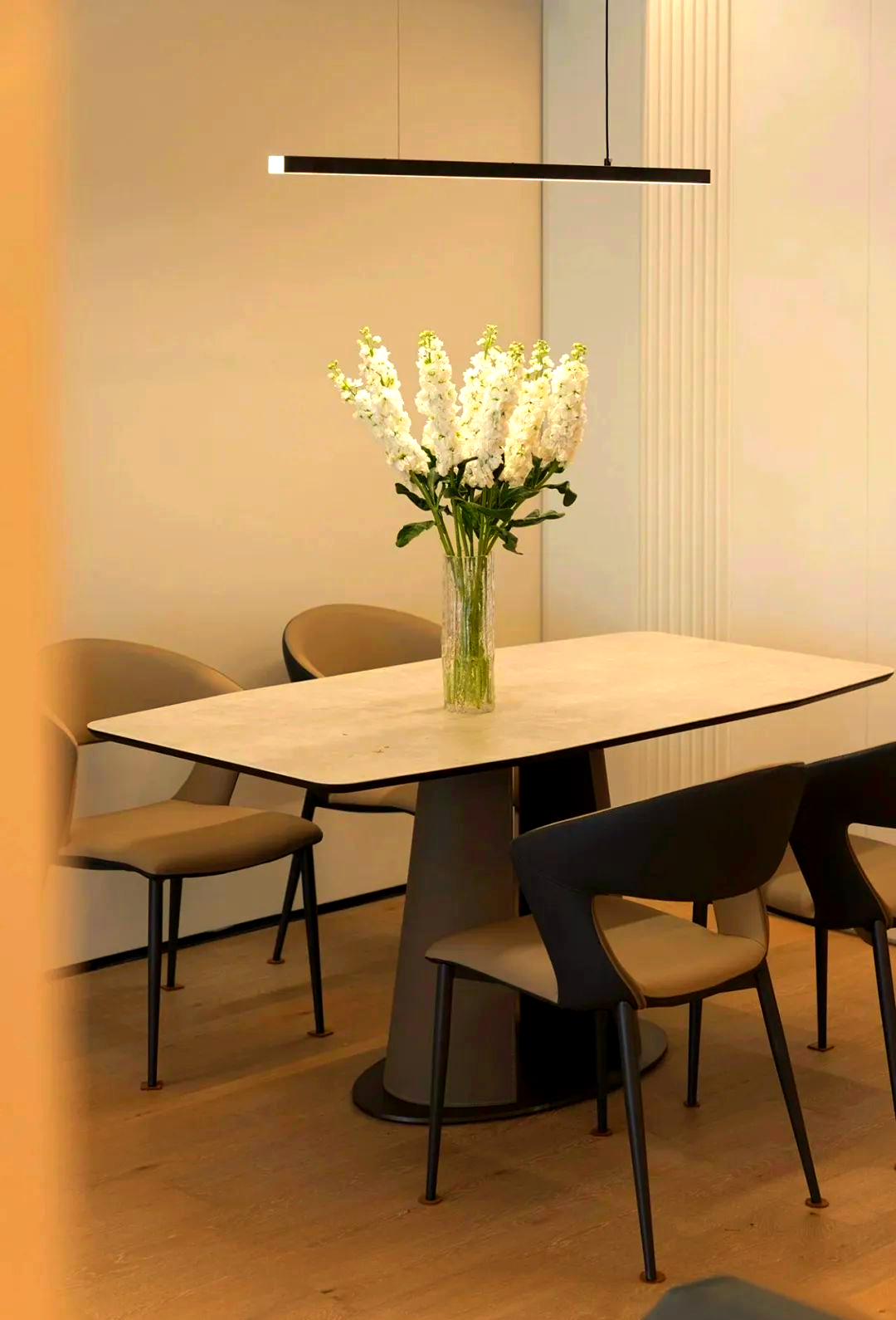 现代简约装修案例,功能齐全且风格干净舒适(图5) 1