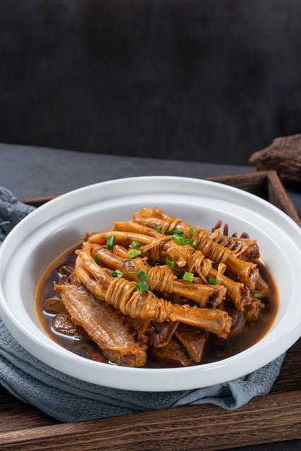 安徽省辖地级市——六安的十大硬菜(图2) 天堂寨吊锅六安_六安十大硬菜_安徽六安美食