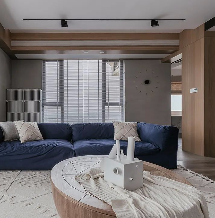 164m²的新房,他选择了现代简约风格,完工效果简洁大方!(图3) 现代简约复古设计_后现代简约装修_客厅无主灯电视墙设计