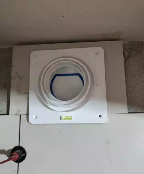 卫生间装修易忽视7点细节,工人为省事才不会好心告诉你(图15) 防水二次排水做法_下水管道检修口_卫生间装修细节