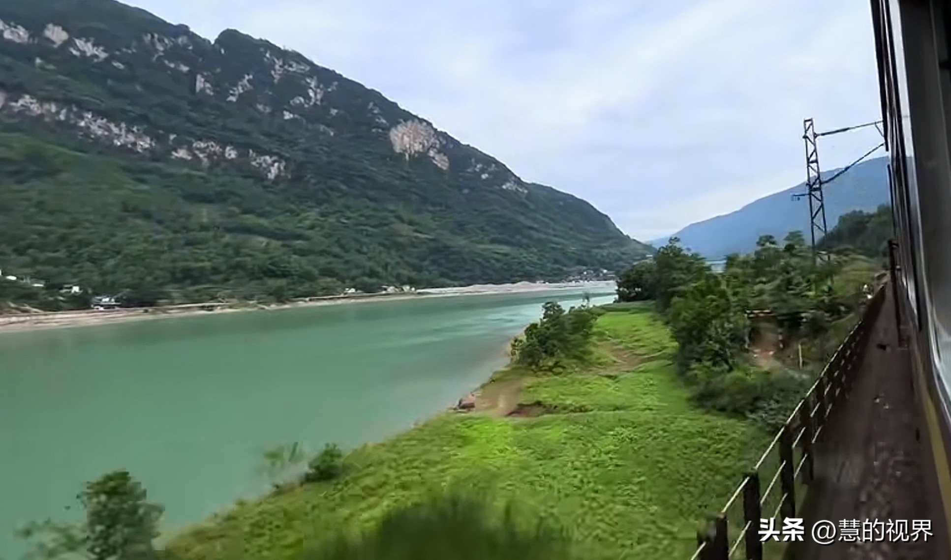 公益绿皮慢火车,93公里票价仅7.5元,想不想去体验一下?(图17) 公益慢火车线路_全国火车线路图高清_绿皮火车旅行