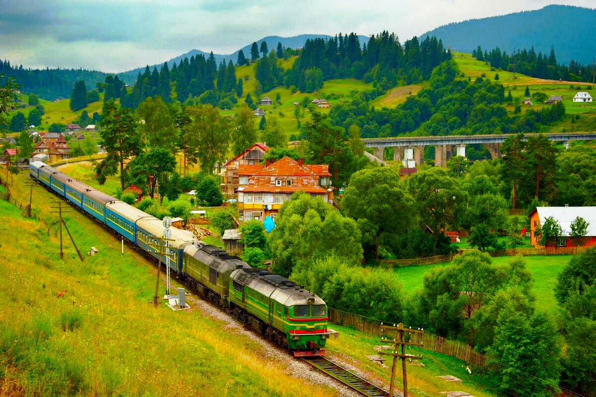 我国里程最长的5趟绿皮火车,最长的全程五千公里,要跑两天两夜(图11) 中国最长的绿皮火车_全国火车线路图高清_长途绿皮火车线路