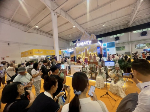 旅游连通世界·世界聚焦北京,2025(第二十届)北京国际旅游博览会精彩启幕(图9) 北京旅游博览会_第二十届北京国际旅游博览会_北京国际旅游博览会2025