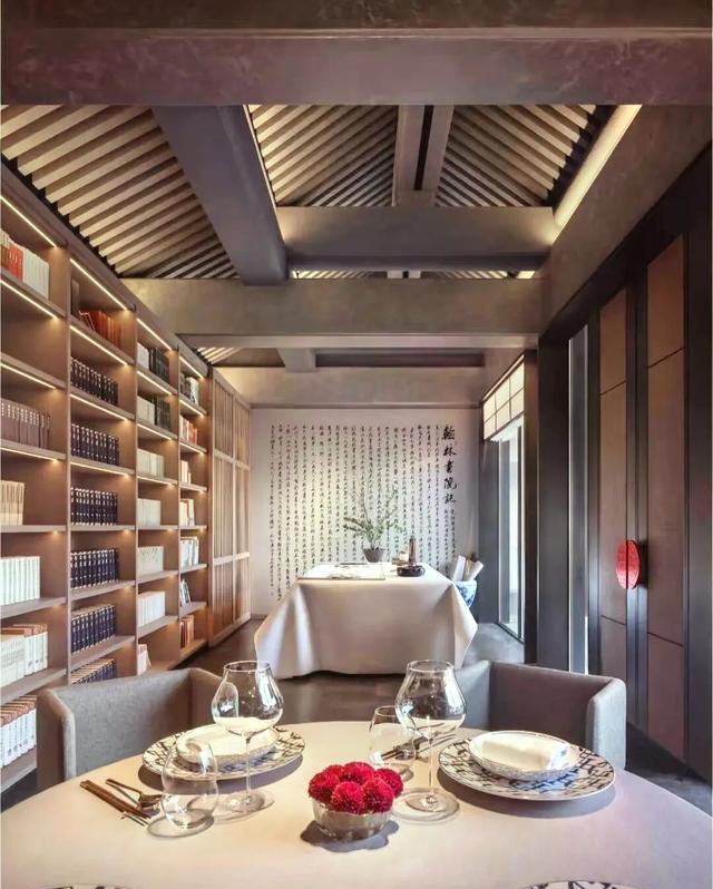 2026版米其林发布,东城24家餐馆上榜,附全名单(图5) 北京24小时夜宵哪好吃_簋街美食消费升级_不夜节现场