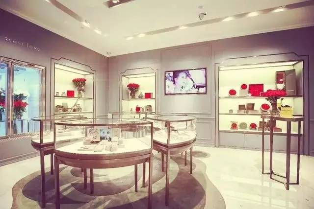 购物中心里特能赚钱的32家花店,年营业额10亿+!(图3) 高端商场花店品牌分析_购物中心高颜值赚钱花店_花店 装修