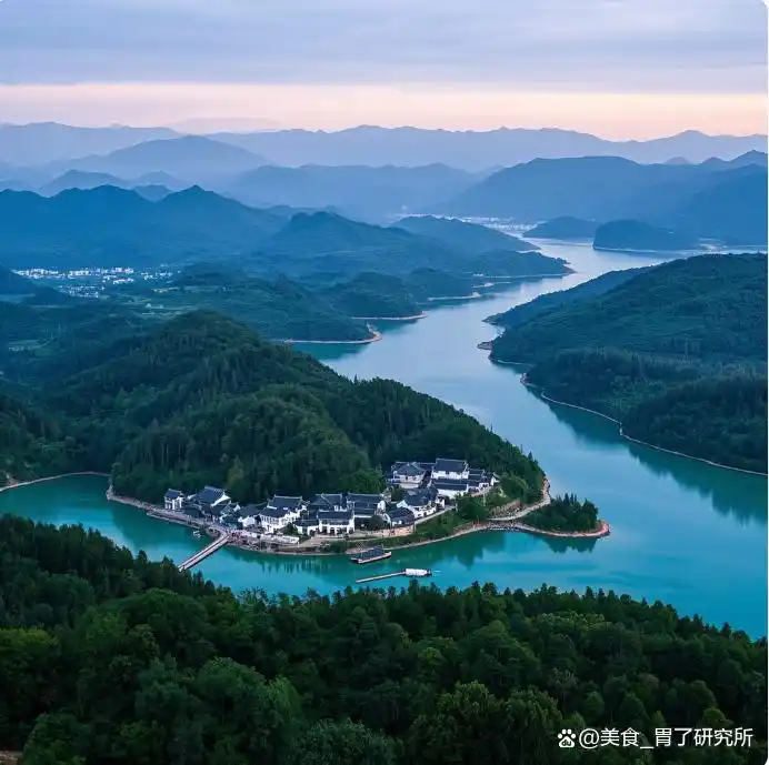 浙江省旅游攻略自由行最佳线路,带你玩转江南水乡!(图1) 浙江自由行最佳线路_浙江旅游路线_杭州西湖旅游攻略