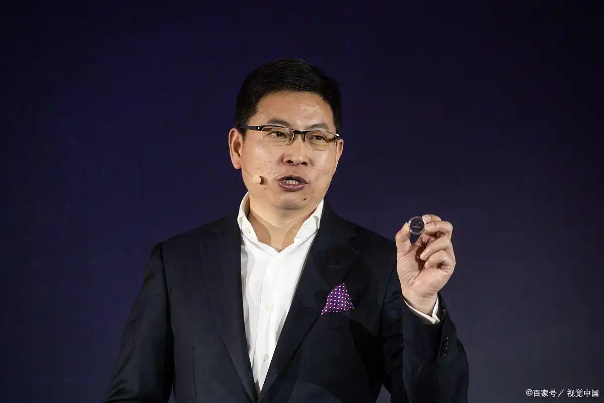 2025全球5大黑科技:神经交互革命正在终结智能手机时代(图1) 智能手机去中介化_脑机接口技术革命_全球it数码科技