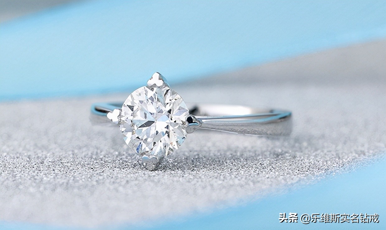 白金钻戒款式设计_白金戒指多少钱_白金价钱