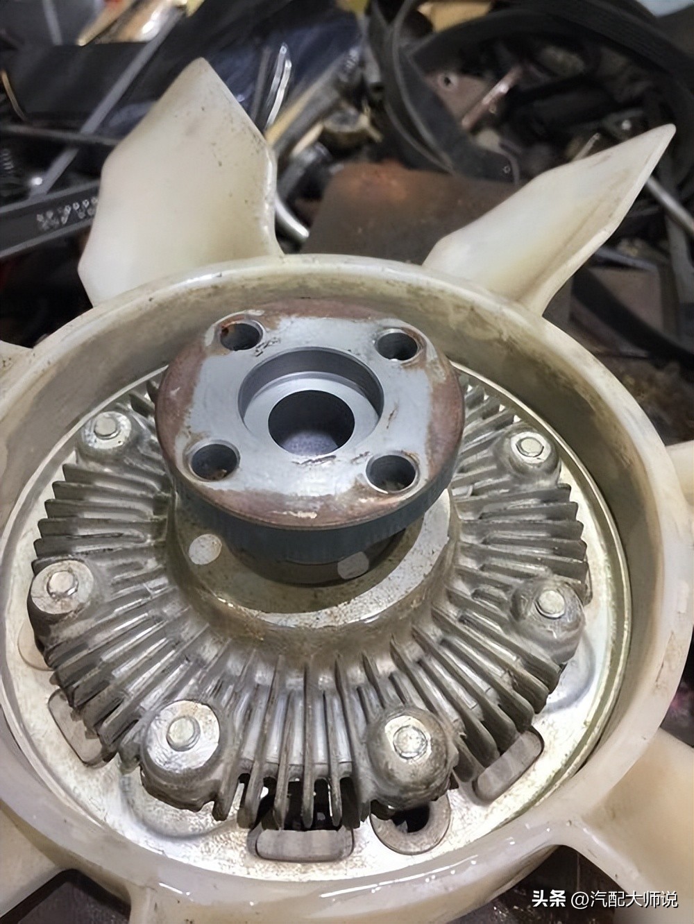 汽车耦合器是什么配件?坏 了 有 哪 些 症状或表现?(图5) 汽车耦合器故障症状_汽车配件讲解_液力变矩器损坏表现