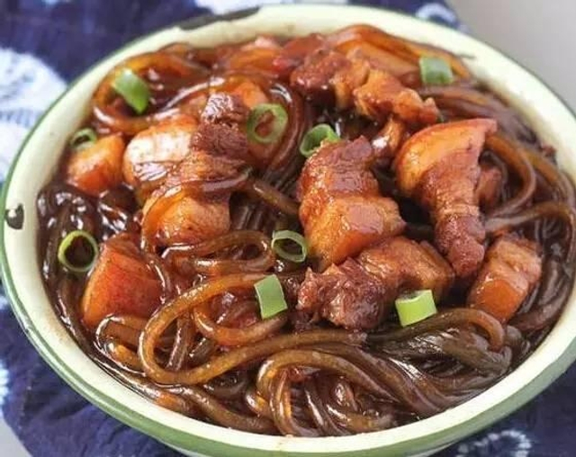 辽宁人必吃的十大炖品 吃过最后一道的才叫真东北人(图2) 辽宁人必吃炖品_东北特色炖菜推荐_45道东北炖菜