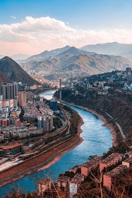 在攀枝花过冬,比三亚爽多了(图5) 攀枝花花海旅游攻略_攀枝花景点怎样游玩最合理_攀枝花工业转型与旅游发展