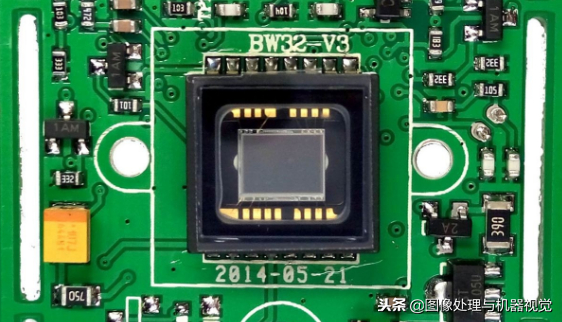 数码常识CCD的原理(图8) CCD感光器件面积大小_数码单反用的是ccd吗_CMOS感光器件面积大小