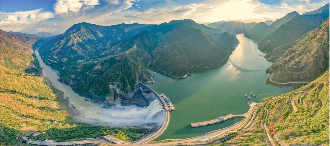 攀枝花市文广旅局局长刘亚玲:动车开通后,让攀枝花成为旅行首选“下一站”(图7) 成都到攀枝花旅游攻略_攀枝花新成昆铁路旅游线路_攀枝花景点怎样游玩最合理