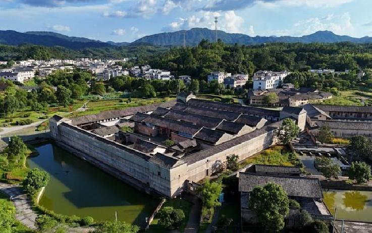 江西没想到,辽宁没想到,现在的赣州,怎么突然这么火了!(图2) 赣州旅游攻略_通天岩龙南自驾游_赣州附近的旅游城市