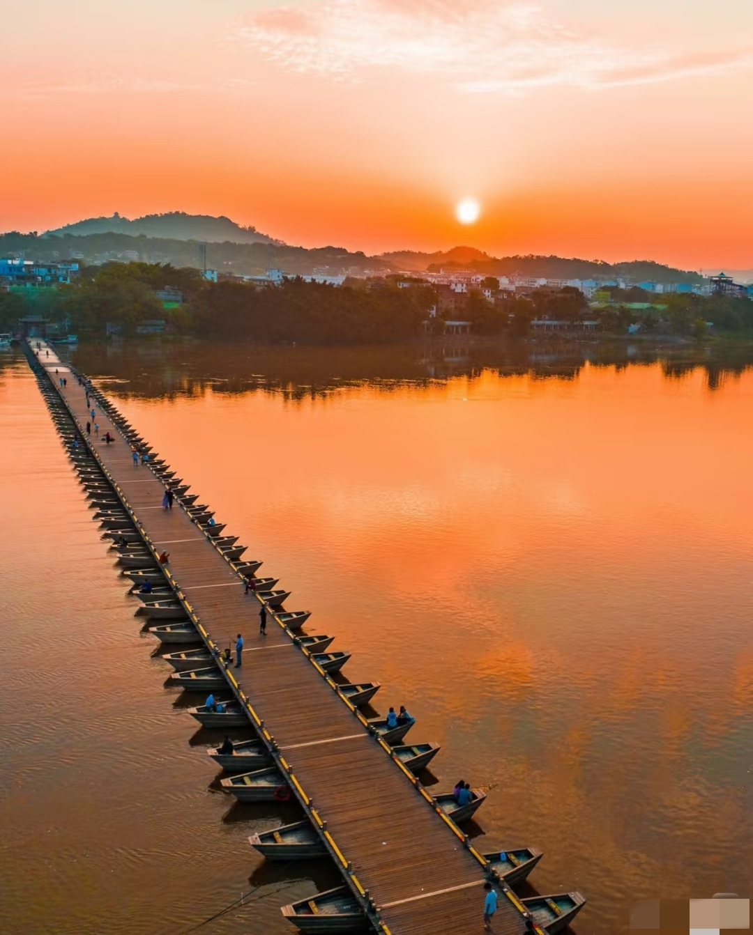 我是上海人,在赣州待了四天,忍不住想说说游玩的感受和建议(图4) 赣州宋城墙_赣州附近的旅游城市_通天岩石窟
