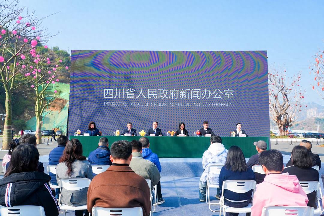 落笔“山海湖” 四川攀枝花走出“内涵式、集约型、绿色化”城市精明增长之路|万千气象看四川(图1) 攀枝花山海湖公园_攀枝花景点怎样游玩最合理_阿署达四季花海景区旅游