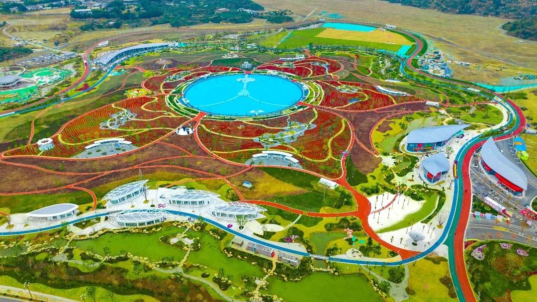 落笔“山海湖” 四川攀枝花走出“内涵式、集约型、绿色化”城市精明增长之路|万千气象看四川(图5) 攀枝花山海湖公园_阿署达四季花海景区旅游_攀枝花景点怎样游玩最合理