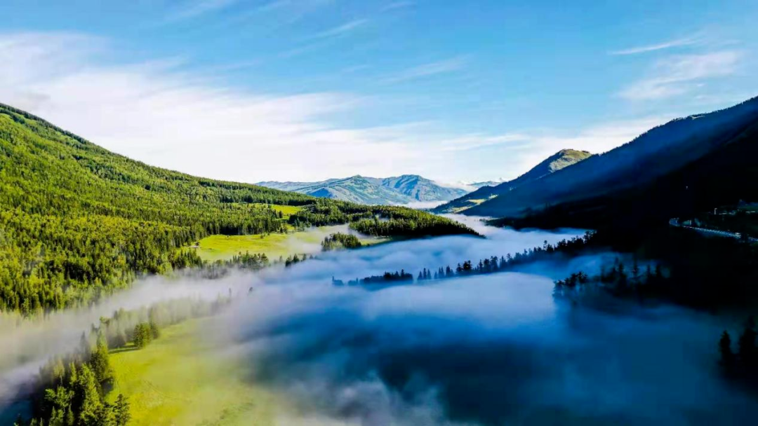 中国气象局权威推荐!新疆这条避暑路线“趁热”出炉(图4) 吉木乃县景区_阿勒泰夏季旅游气候舒适度_新疆阿勒泰暑期避暑旅游路线