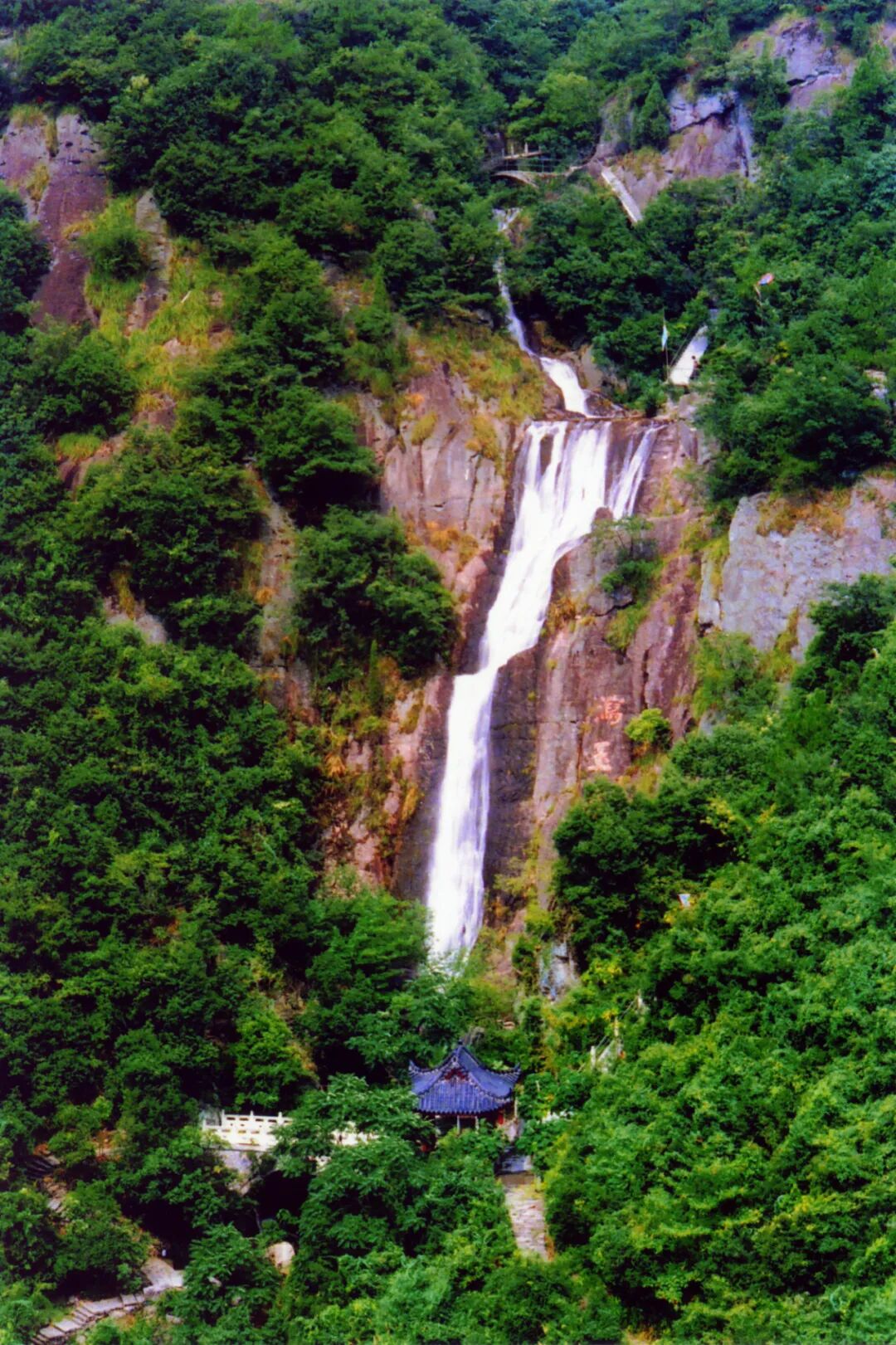 临安最全A级景区名录表出炉 | 每一张照片都美到极致!(图30) 浙江省临安市旅游景点_大明山4A级景区介绍_临安A级旅游景区列表