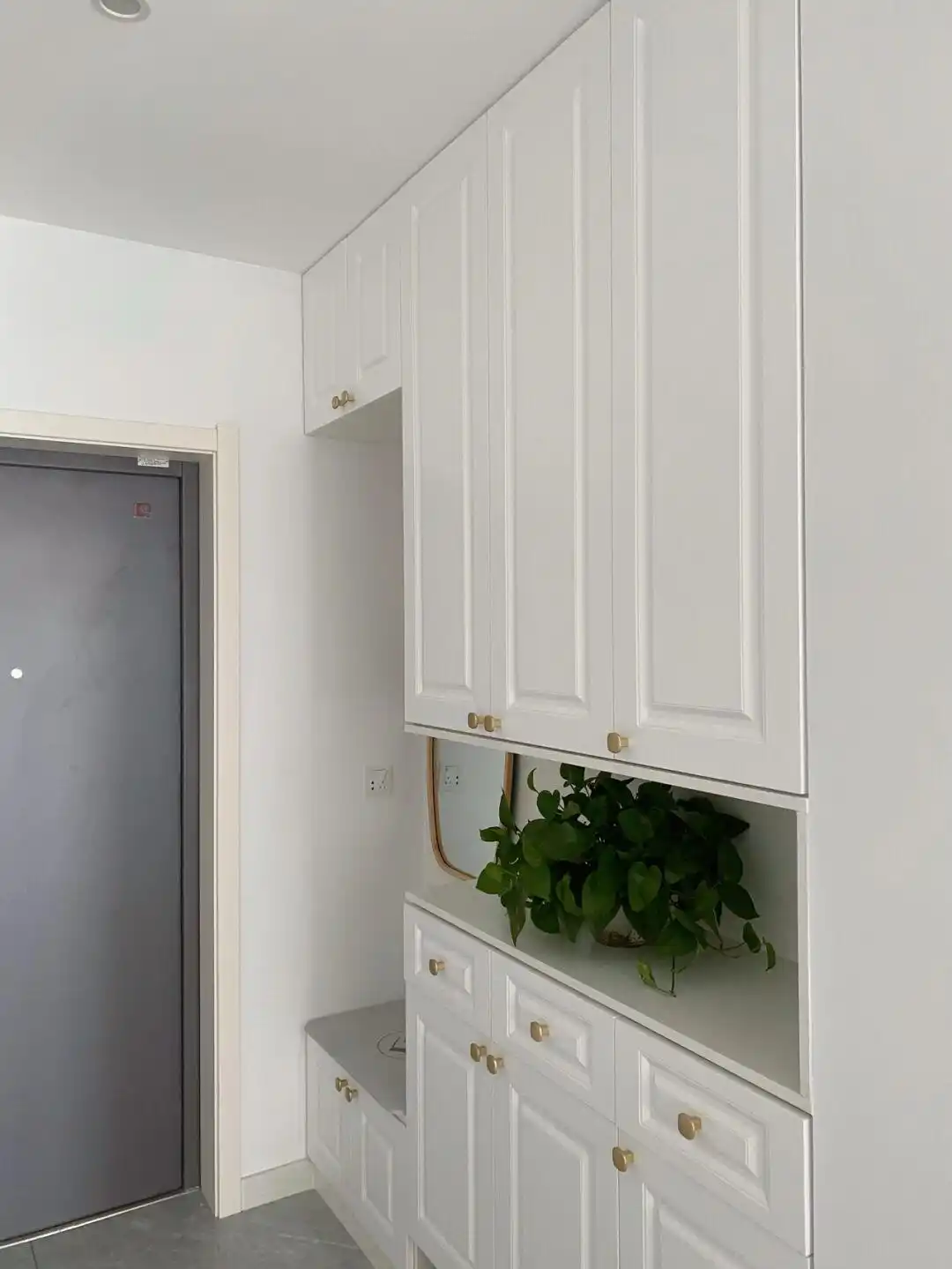 越来越多人装修不做吊顶,看她家新房,极简又舒适,百看不厌!(图2) 不做吊顶装修_卫生间不吊顶图片_极简风格家装