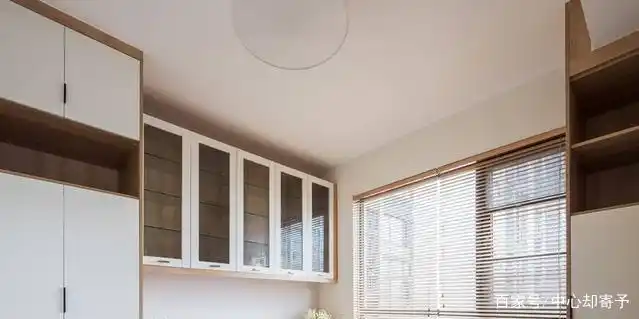 谁说穷装就一定low了,不吊顶不做造型,照样有逆天高颜值(图8) 精装三居室设计_北欧风格装修_卫生间不吊顶图片