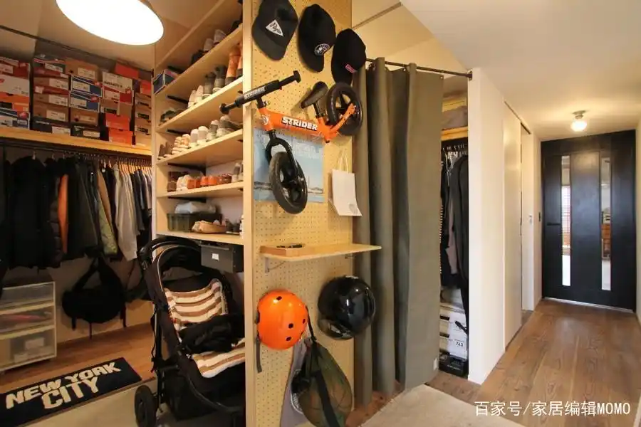 这家人的实用主义火了,全屋不做吊顶,毛坯走明线,简单又好看(图12) 轻装修重装饰实用主义家居案例_全屋不做吊顶毛坯走明线装修设计_卫生间不吊顶图片