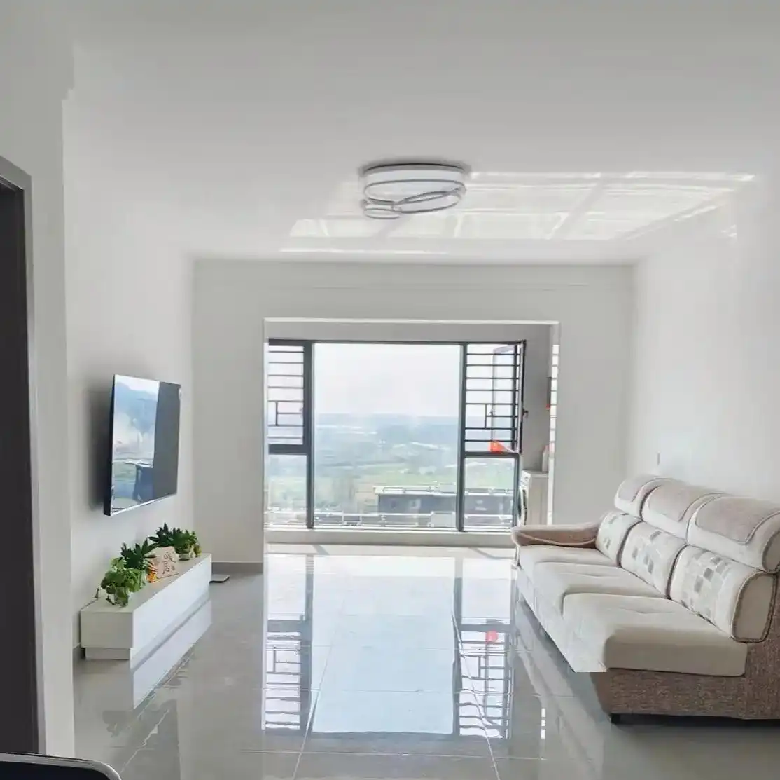 大白墙不吊顶,广东一女主的家让我大开眼界,简单不失大气(图13) 卫生间不吊顶图片_简单装修减少卫生死角_厨房卫生间设计