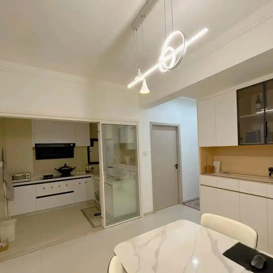 大白墙不吊顶,广东一女主的家让我大开眼界,简单不失大气(图10) 厨房卫生间设计_卫生间不吊顶图片_简单装修减少卫生死角