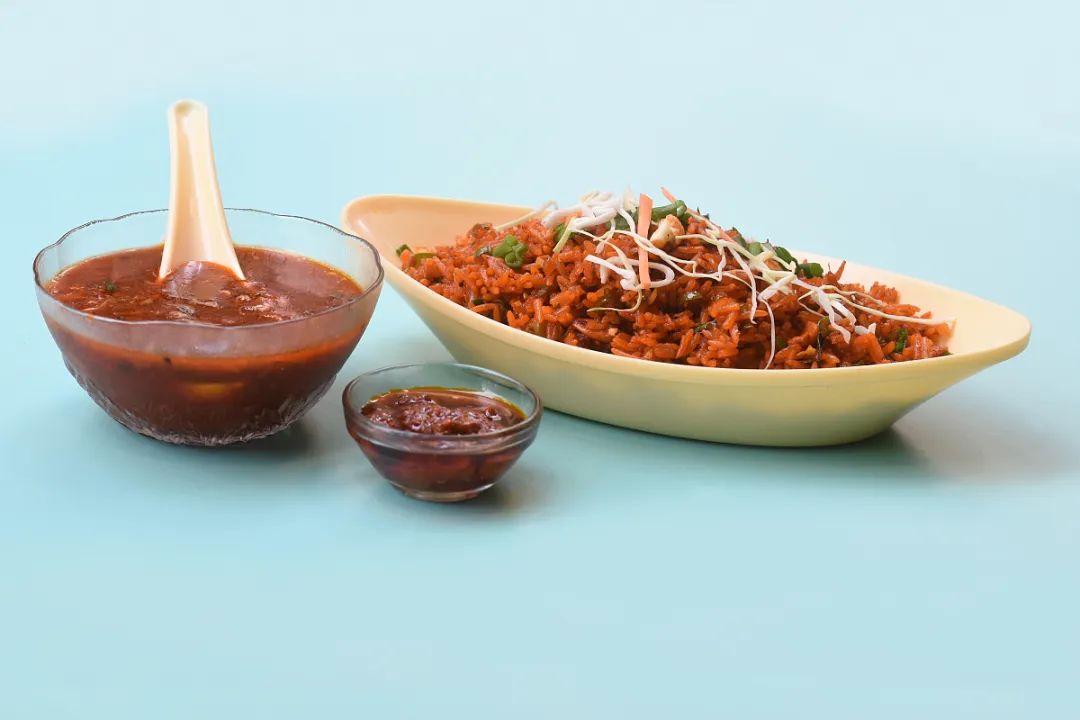 血压拉满!必胜客推出「致死量香菜披萨」,意大利人蚌埠住了(图10) 印度必胜客MOMO MIA披萨_日本必胜客太多香菜披萨_意大利披萨饼