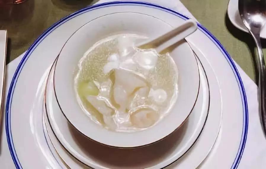 广州十大顶级私房菜(图4) 广州西餐厅家具_高端私人定制餐厅_广州私房菜