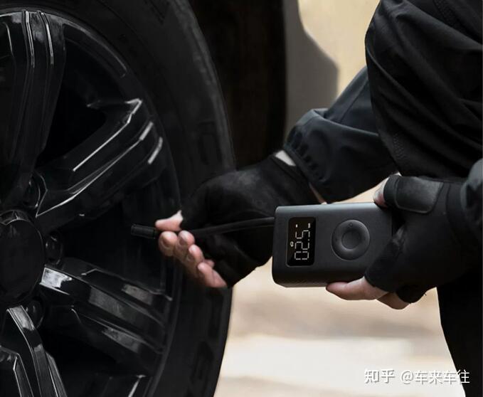 2025年汽车充气泵推荐 车载充气泵有必要吗,车载充气泵哪个牌子好?精选9款车载充气泵(图8) 车载逃生锤敲哪个位置_车载充气泵有必要吗_汽车充气泵哪个牌子好
