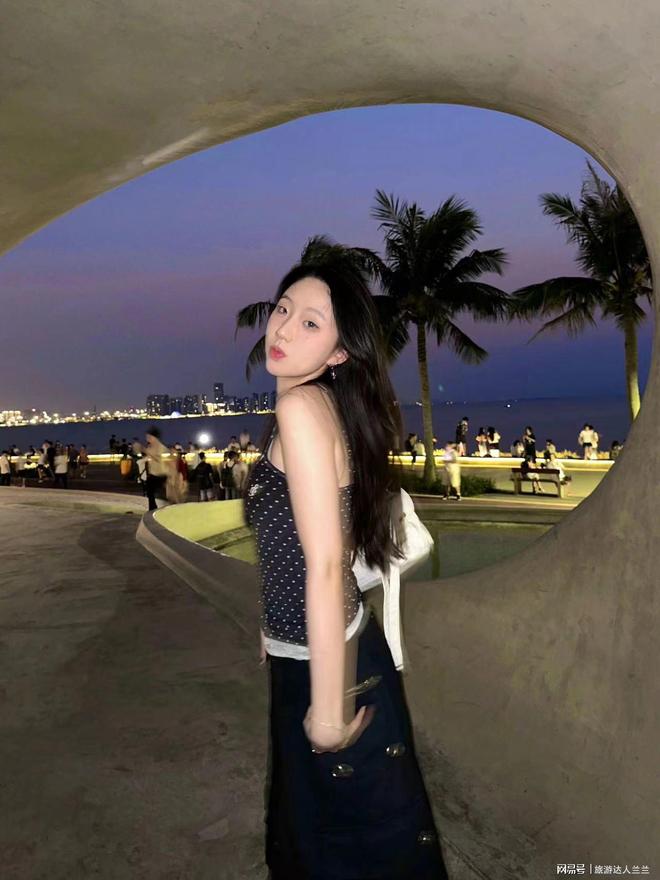 跟团去海南三亚旅游5日游需要多少钱+强烈推荐路线(图2) 海南三亚旅游经典行程攻略_跟团去海南三亚旅游5日游费用_海南三亚旅游路线