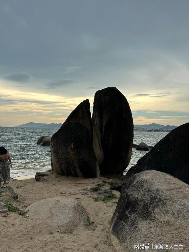 跟团去海南三亚旅游5日游需要多少钱+强烈推荐路线(图3) 跟团去海南三亚旅游5日游费用_海南三亚旅游经典行程攻略_海南三亚旅游路线