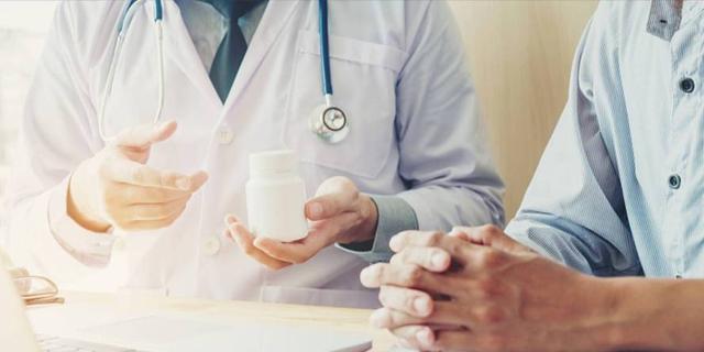 甲流高发期,5种风热咳嗽、痰黄、嗓子痛常用中成药,收藏备用(图4) 中西医结合治疗流感方案_嗓子反复疼痛怎么回事_流感高峰期病毒变异风险