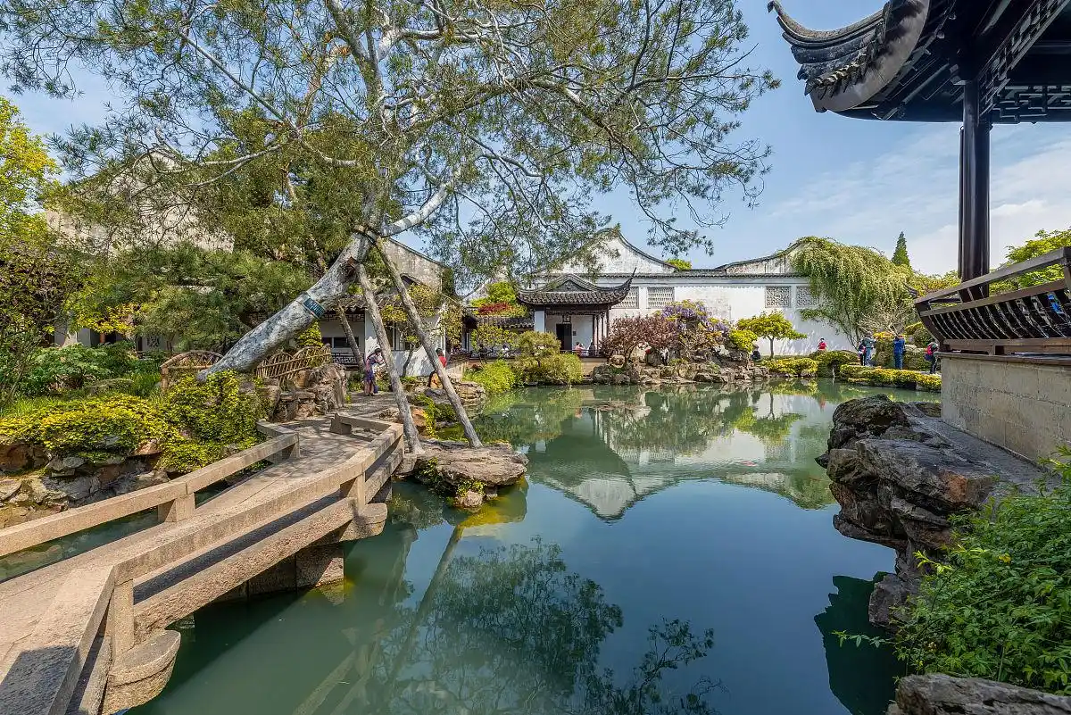 探秘江南秘境,梅花洲景区,你真的了解它的美吗?(图2) 梅花洲古宅探秘明清历史_梅花洲景区游玩攻略_江南水乡梅花洲古桥流水人家