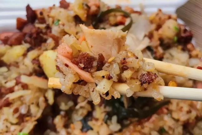 一“糯”千金,贵州哪里的糯米饭最好吃?(图13) 贵州特色小吃推荐_贵州特色小吃介绍_贵州糯米饭做法