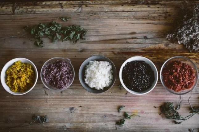 一“糯”千金,贵州哪里的糯米饭最好吃?(图20) 贵州特色小吃推荐_贵州糯米饭做法_贵州特色小吃介绍