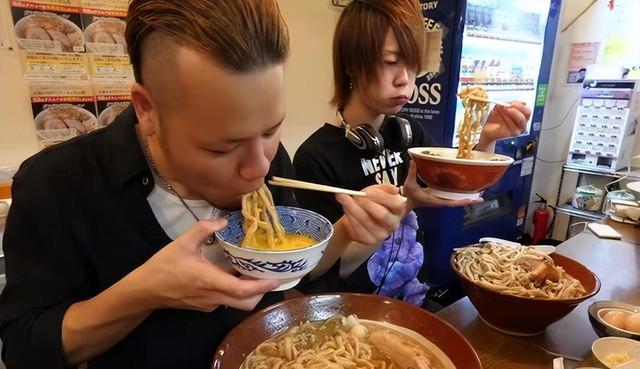 中日差距有多大?看5000元人民币,在日本能游玩多久就知道了(图3) 日本旅行省钱攻略_5000块人民币日本旅行_日本十月份最佳旅游线路